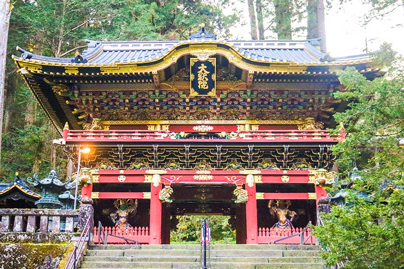 【日光旅遊攻略】紅葉賞楓‧美食餐廳‧購物名產‧一日遊行程‧交通方式｜Lazy Japan 懶遊日本